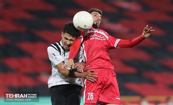 دیدار تیم های فوتبال پرسپولیس تهران و نفت مسجد سلیمان 14