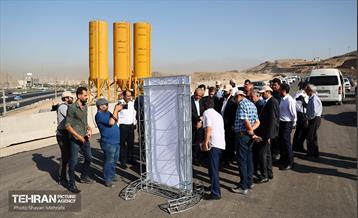 بازدید مدیرکل حوزه شهردار تهران از پروژه بزرگراه شهید شوشتری 22