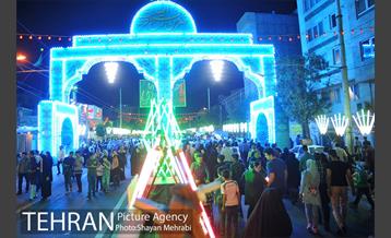 خیابان های تهران در شب میلاد امام زمان (عج) 24