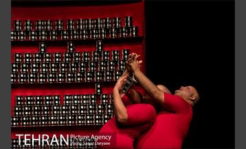 نمایش کولا‎ 11