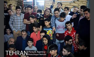 برنامه شب یلدا همراه شهردار تهران در موسسه خیریه بهشت امام رضا(ع) 22