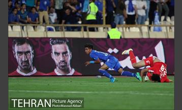 دیدار استقلال تهران وتراکتور سازی تبریز در لیگ برتر فوتبال 7