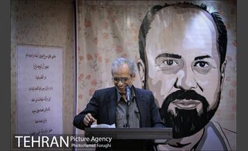 سی و دومین مراسم شب شاعر 7