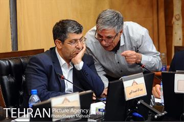 حضور شهردار تهران در کمیسیون داخلی کشور و شورا های مجلس شورای اسلامی 32