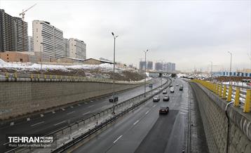 روز برفی در منطقه 22 4