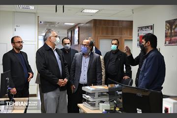 بازدید شهردار تهران از موسسه همشهری 13