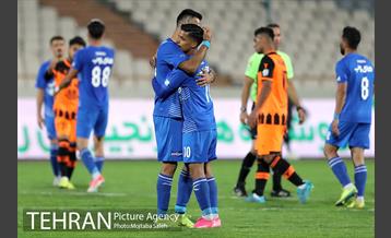 دیدار تیم های فوتبال استقلال و مس رفسنجان 20