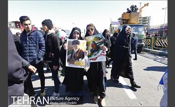 راهپیمایی یوم الله 22 بهمن 15