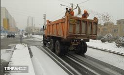عملیات برف‌روبی در منطقه 2 11