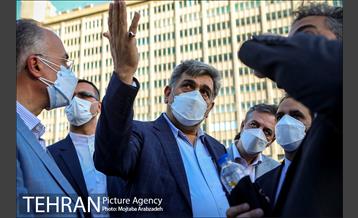 نصب اولین یادبود شهدا در میدان امام خمینی 18