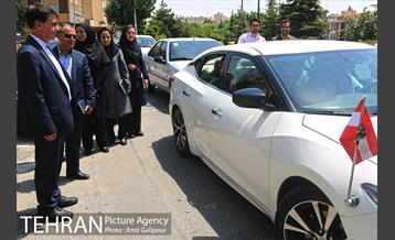 بازدید سفیر اتریش از میدان اتریش 11