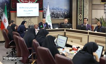 نشست خبری شهردار منطقه 1 24