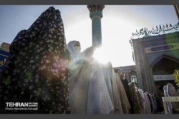 اقامه نماز عید سعید فطر در امامزاده صالح (ع) 32