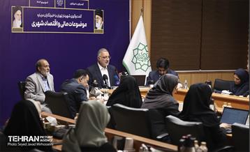 گفتگوی شهردار تهران با خبرنگاران 39