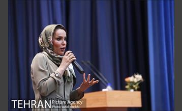 آیین اختتامیه نخستین جشنواره همکار اهل علم و قلم  13