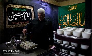 حسینیه تهران 29