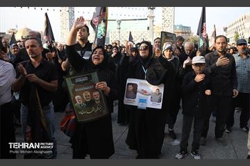 آیین پیاده‌روی جاماندگان اربعین حسینی - میدان امام حسین (ع) 22