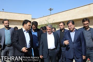 بازدید مهندس محسن هاشمی و دکتر شجاع پوریان از اماکن و پروژه های منطقه ۲۲ 18