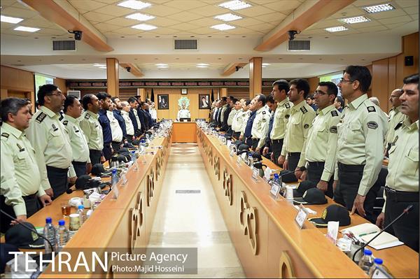 نشست دکتر شیخ با فرماندهان یگان انتظامی شهرداری تهران 1