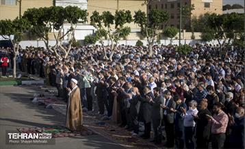 اقامه نماز عید سعید فطر در حرم عبدالعظیم الحسنی (ع) 21