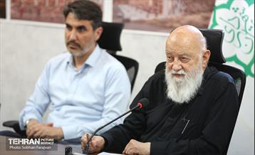 جلسه انتخاب معماری پروژه حیاط تهران 9