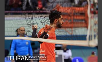 دیدار تیم‌های والیبال شهرداری ورامین و سایپا 13