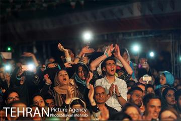 جشن بزرگ روز جمهوری اسلامی در منطقه گردشگری عباس آباد 18