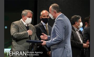 مراسم اختتامیه پنجمین دوره جایزه جهانی خشت طلایی تهران 50