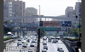 نصب تصاویر مربوط به دوران دفاع مقدس در معابر پایتخت 5