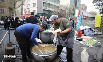 نماز عید سعید فطر در مصلای تهران 4
