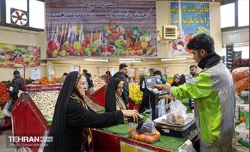 بازدید اصحاب رسانه از زنجیره تامین محصولات مصرفی ماه رمضان و میوه شب عید 20