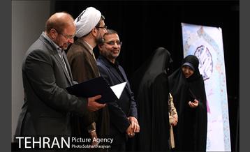 همایش تجلیل از بانوان فعال محلات 16