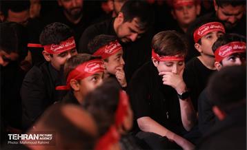 شب هشتم محرم در هیئت عاشورائیان 20