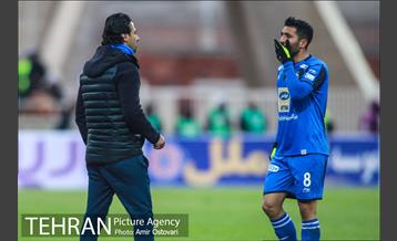 دیدار تیم‌های فوتبال تراکتور سازی تبریز - استقلال تهران 28