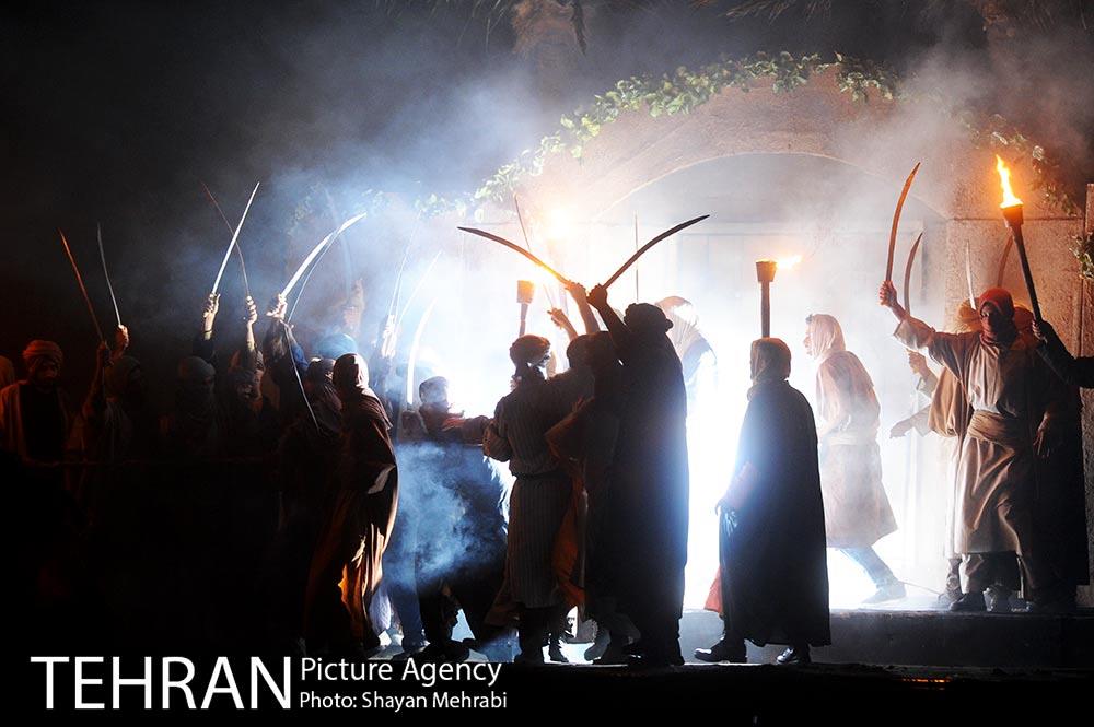 نمایش فصل وصل در باغ موزه دفاع مقدس 14