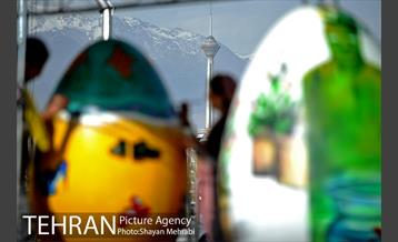 جشنواره تخم مرغ رنگی در میدان آزادی 24