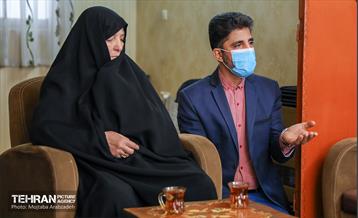 حضور شهردار تهران در منزل شهید ارشد محمودی 4