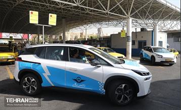 آغاز به کار تاکسی‌های برقی شاسی بلند در تهران 9
