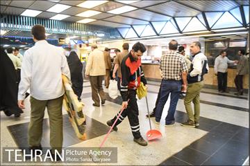 خدمات‌رسانی مترو تهران به نمازگزاران عیدسعیدفطر 56