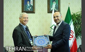 دیدار میهمانان خارجی حاضر در اجلاس جهانی شوراها و شهرداران با رییس مرکز ارتباطات و امور بین الملل شهرداری تهران 14