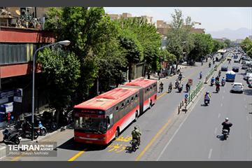 بی قانونی؛ تردد در خطوط بی آر تی 18