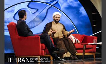 ویژه برنامه «دعوت» در برج میلاد 9