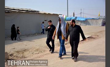 بازدید پیروز حناچی از موکب‌های مسیر نجف تا کربلا 7