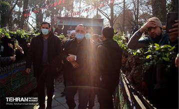 تشییع دو شهید گمنام در منطقه 15