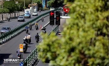 بی قانونی؛ تردد در خطوط بی آر تی 2