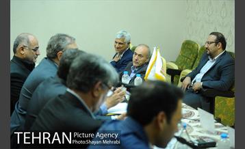 نشست بررسی دایره مشمول قانون ممنوعیت بکارگیری بازنشستگان 23