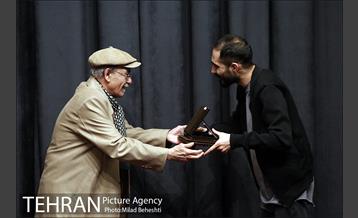 هفدهمین جشن سالانه انجمن منتقدان، نویسندگان و پژوهشگران خانه تئاتر 34