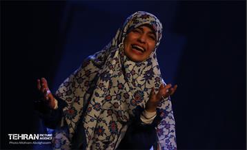 نمایش آیینی خانه ای از گل و اندوه 32