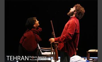 نمایش نقاشی اشر 16