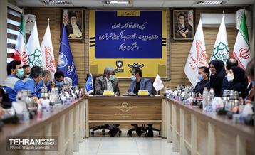 آیین انعقاد توافق‌نامه بین تاکسیرانی شهر تهران با شرکت ایساکو 14